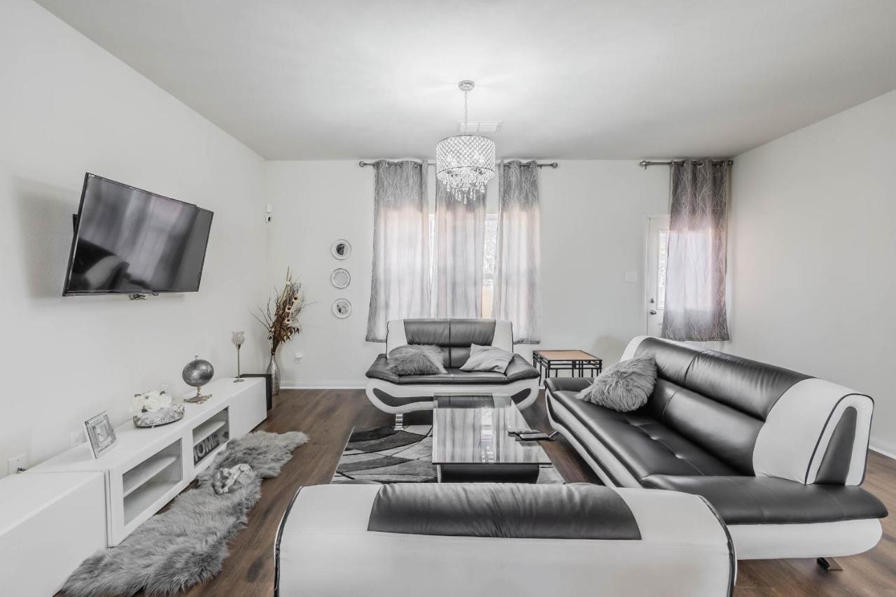Luxury 5Br Dallas Retreat With Business Amenities - Perfect For Business Travelers, Families & Groups Bagian luar foto