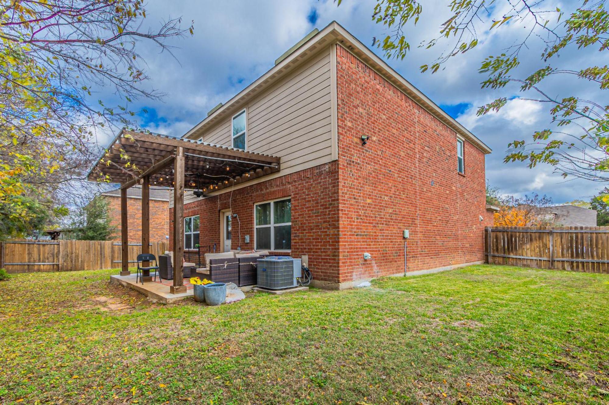 Luxury 5Br Dallas Retreat With Business Amenities - Perfect For Business Travelers, Families & Groups Bagian luar foto